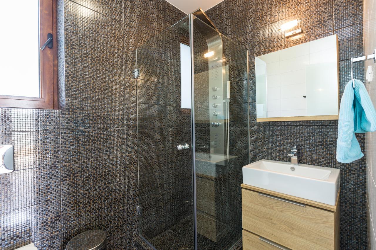 Levanda Luxury Stone Villa Kalivai Exteriör bild